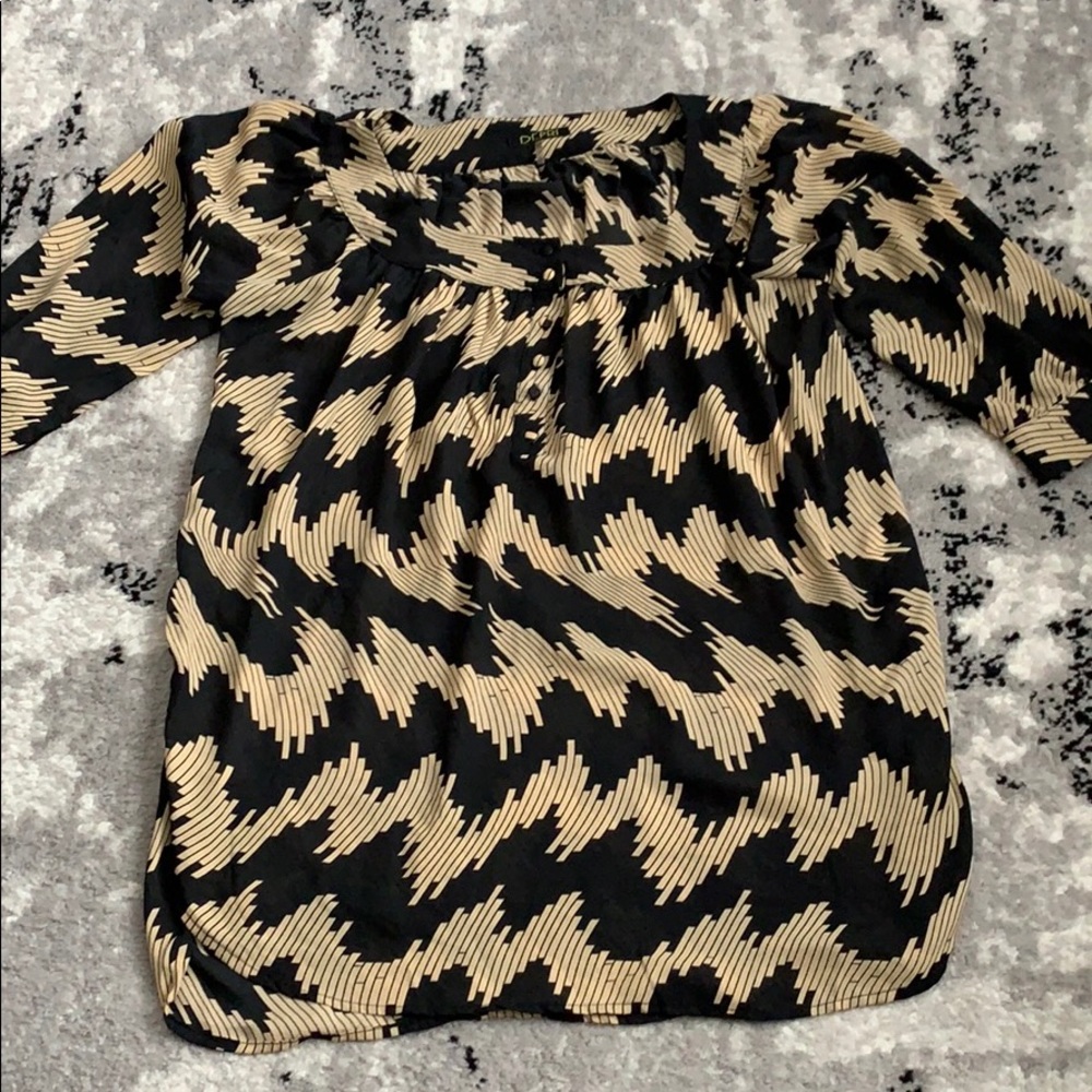 Black & Tan blouse
